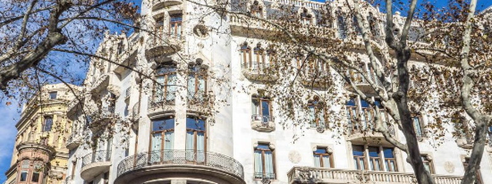 divAirbnb-choris-apotelesma-i-katastoli Airbnb: Χωρίς αποτέλεσμα η “καταστολή” των βραχυχρόνιων μισθώσεων (και) στη Βαρκελώνη