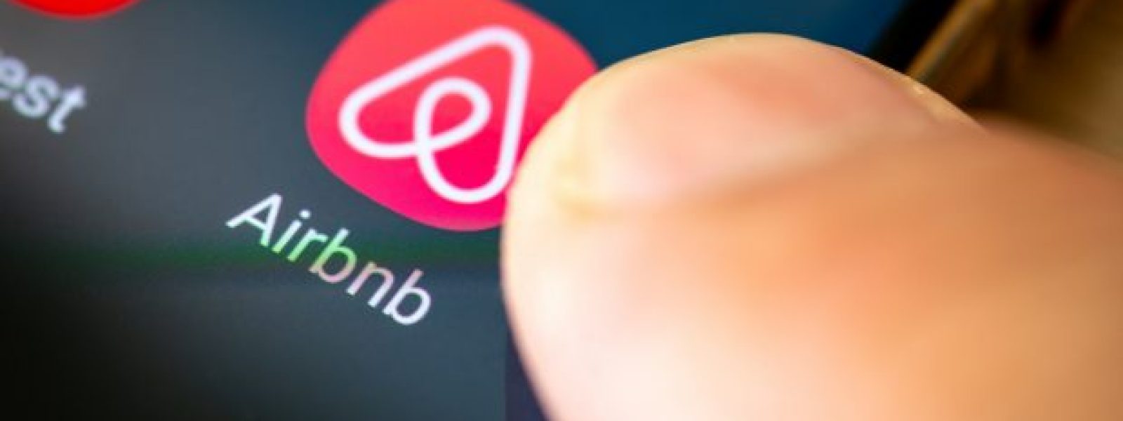 Airbnb-erchete-epipleon-charatsi-600 Airbnb: Έρχεται επιπλέον «χαράτσι» 600 ευρώ για τους ιδιοκτήτες