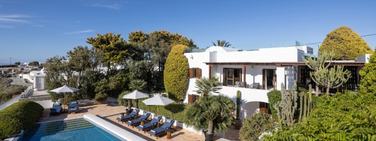 Mandarin-Oriental-Άnigma-stis-politelis Mandarin Oriental: “Άνοιγμα” στις πολυτελείς εξοχικές κατοικίες