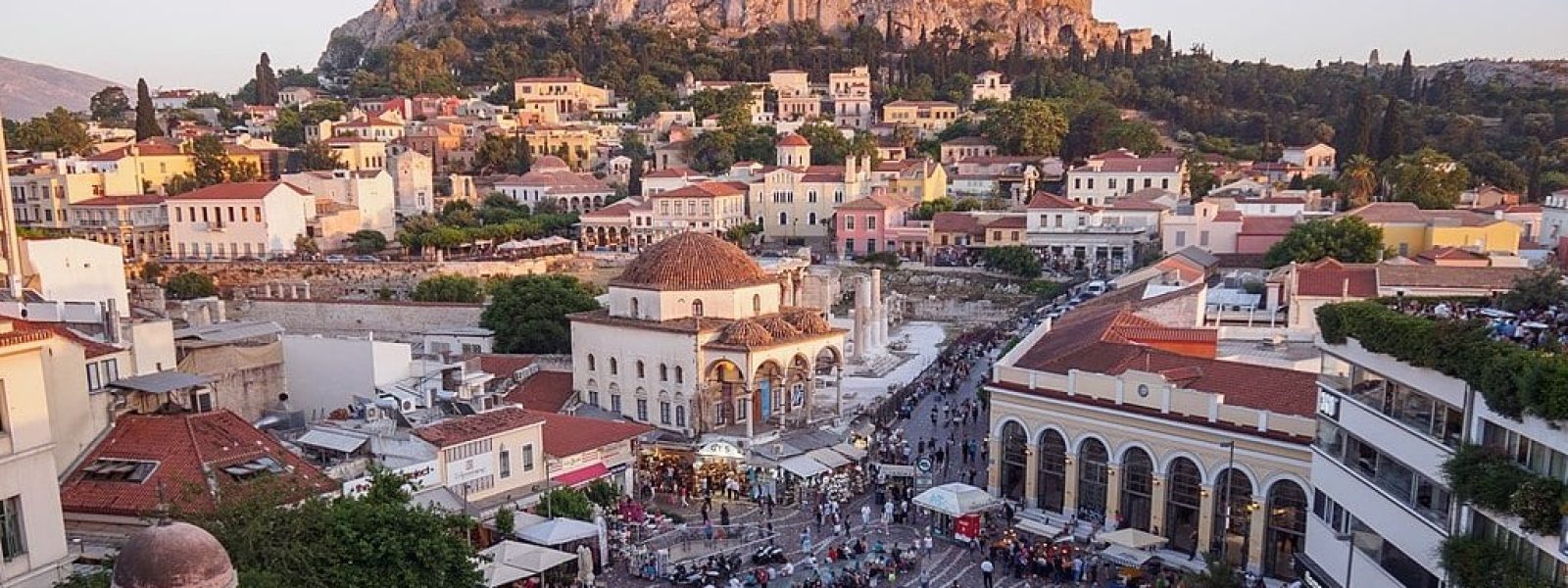 ischiri-zitisi-gia-tin-Αthina Ισχυρή ζήτηση για την Αθήνα το 2025 | Κατακόρυφη αύξηση στις αναζητήσεις της Google
