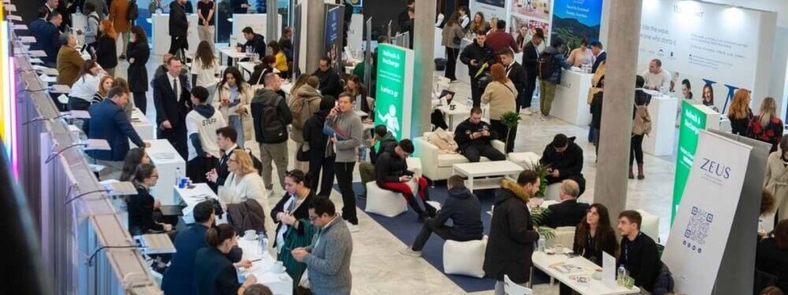 kariera.gr-perissoteres-apo-8.000-sinentefxis kariera.gr: Περισσότερες από 8.000 συνεντεύξεις στις Ημέρες Καριέρας Τουρισμού