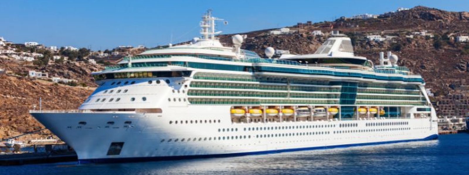 perissotera-krouazieroplia-apo-perisi-sti Περισσότερα κρουαζιερόπλοια από πέρυσι στη Μύκονο