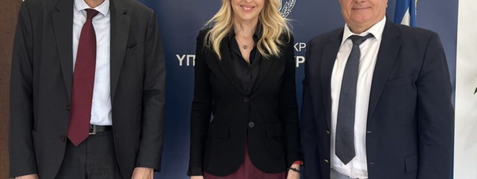 sinantisi-panellinias-omospondias-diefthinton-xenodochion Συνάντηση Πανελλήνιας Ομοσπονδίας Διευθυντών Ξενοδοχείων με την Υφυπουργό Τουρισμού