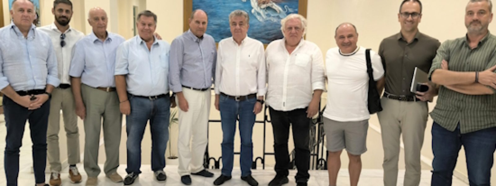 sinantisi-periferiarchi-kritis-me-ti Συνάντηση Περιφερειάρχη Κρήτης με τη νέα διοίκηση του Συνδέσμου Ξενοδόχων Κρήτης