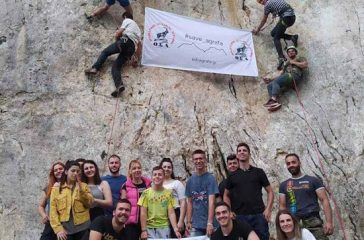 triimero-festival-Αnarrichisis-sta-topoliana